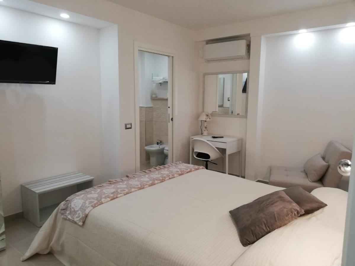B&B Oplonti Resort Torre Annunziata Kültér fotó