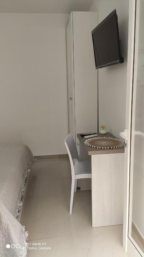B&B Oplonti Resort Torre Annunziata Kültér fotó